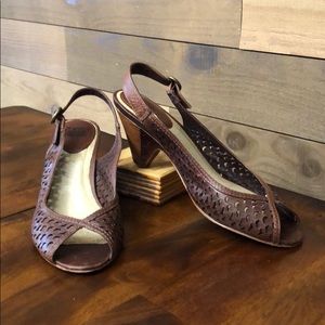 Frye Brown Leather Kitten heel Slingback Peeptoes